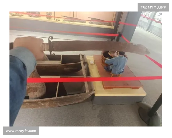 滑翔伞历史文化展在云南个旧启动 百年飞行装备首次亮相展馆