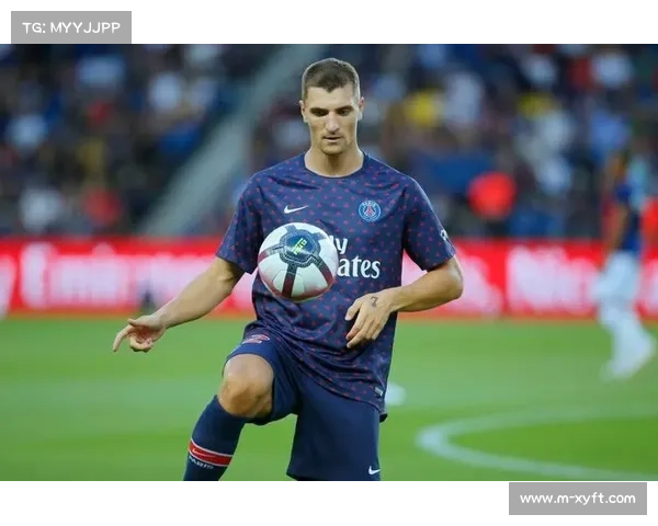 纳因戈兰转会比乙艾斯登，合约为期一年半